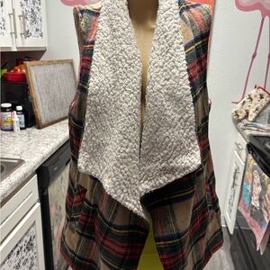 Maurices Red and Green Plaid Vest with Cream Sherpa Lining L